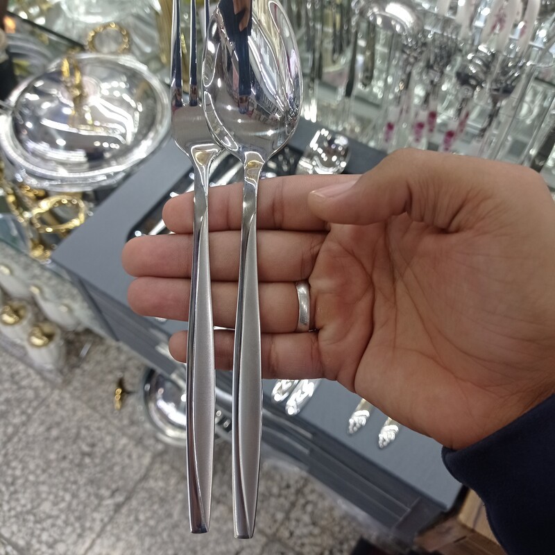 سرویس قاشق  چنگال 144پارچه یونیک استیل نگیر 4میل (طرح ماینز)