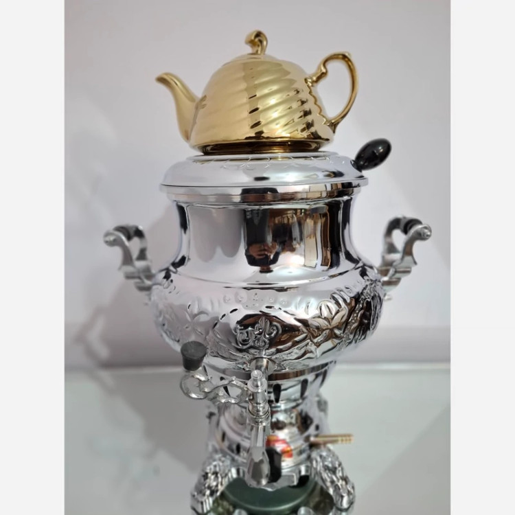 سماور گازی سه کاره عدسی قلم 6 لیتر بدنه برنجی با قوری بدون تنوره (بدنه طرح دار)