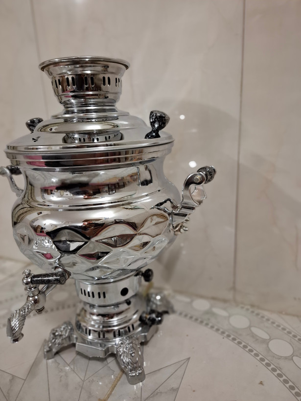 سماور گازی 6 لیتر قالب مهسان فیلکو با کوره تنوره دار بدنه برنج درجه یک ورق ضخیم با 1 سال ضمانت (طرح جدید آناناسی)