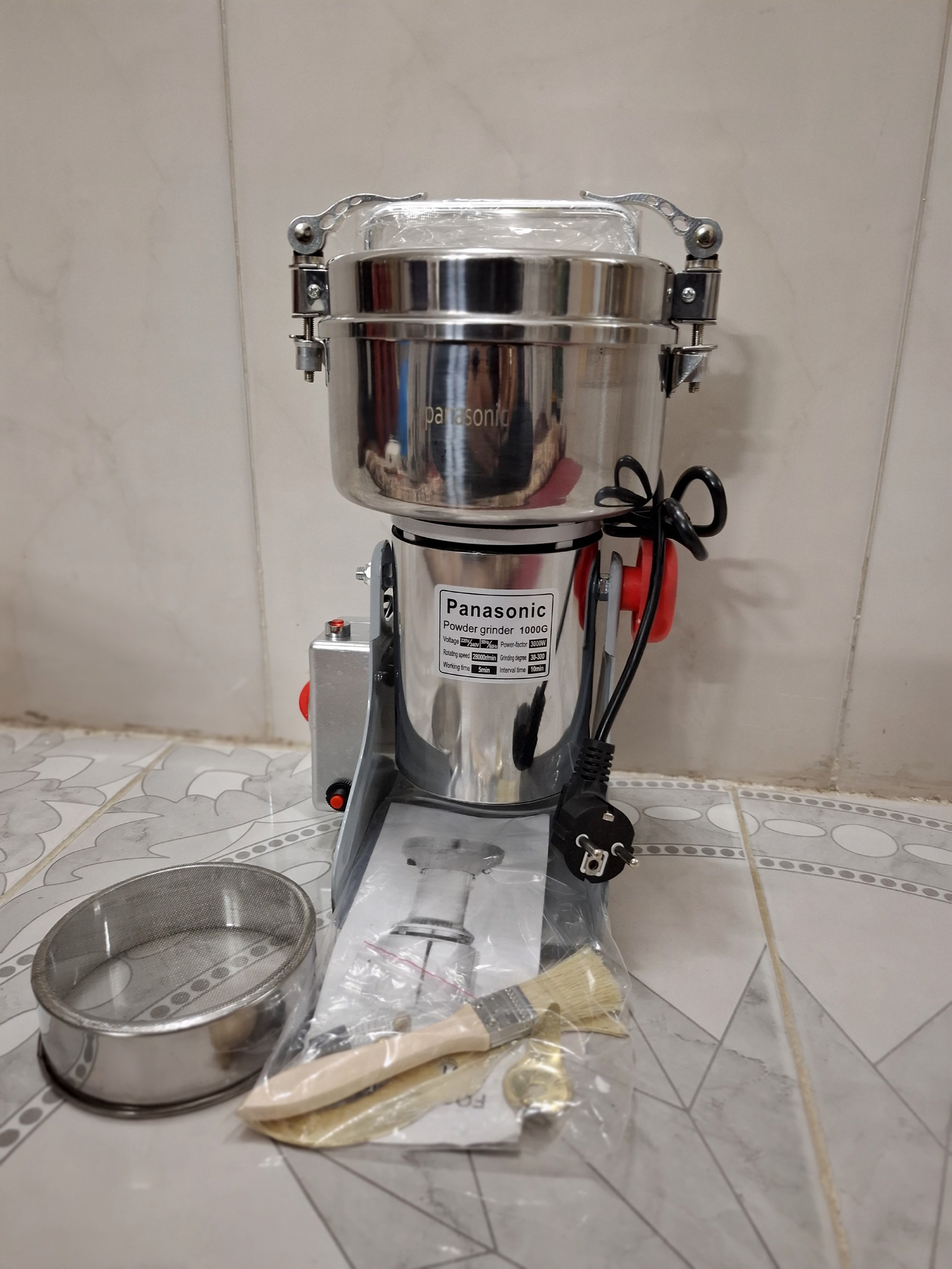 آسیاب صنعتی پاناسونیک 1کیلویی 1000گرم 3000وات اصلی 6 تیغه طلایی حکاکی بدنه آسیاب انواع ادویه جات سنگ و شیشه